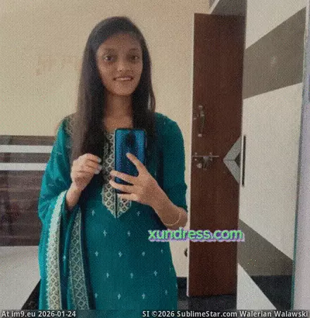 #Teengirl #Lakspuss #Hotgirl #Desigirl #Lakshmin #Luckspuss #Hornygirl #Lakshmi 1000016967 GIF (Bild von album Instant Upload))