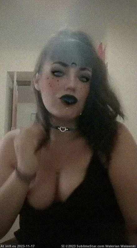 #Animated #Nude #Upload #Loly #Images #Photo #Busty 715738889 GIF (Image de album Instant Upload)