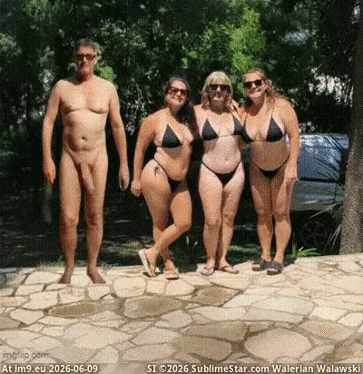 in Instant Upload atv89p GIF (Image of album Instant Upload))