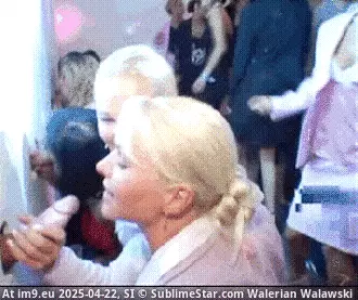 #Porn #Sexy #Animated #Teen #Blowjob #SexGIF #Orgasm #Threesome #TeenGIF ERp1L1 porn gif (blowjob,threesome) GIF (Obraz z album Best Porn GIF-s List)