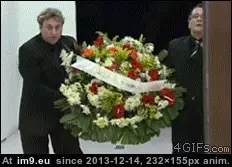 #Gifs #Prank #Funny [Funny] 35 Best Prank Gifs 16 GIF (Image de album My r/FUNNY favs))