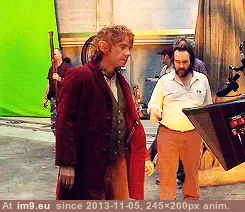 #Funny #Rude #Hobbit [Funny] A Rude Hobbit 17 GIF (Изображение из альбом My r/FUNNY favs))
