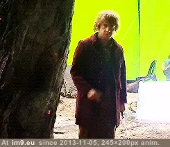 #Funny #Rude #Hobbit [Funny] A Rude Hobbit 27 GIF (Image de album My r/FUNNY favs))