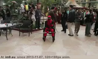 #Gifs #Deadpool #Funny [Funny] Best of Deadpool (gifs) 3 GIF (Image de album My r/FUNNY favs))