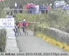 #Funny #Karma #Instant [Funny] Instant Karma GIF (Imagen de album My r/FUNNY favs))