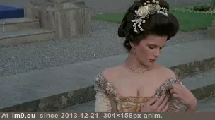 #Funny #King #Good [Funny] It's good to be a king GIF (Imagen de album My r/FUNNY favs))