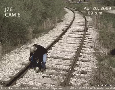 #Funny #Man #Train #Hit [Funny] Man hit by train. GIF (Obraz z album My r/FUNNY favs))
