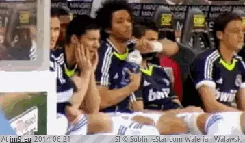 #Funny #Bottle #Opening #Water [Funny] Opening a water bottle GIF (Bild von album My r/FUNNY favs))