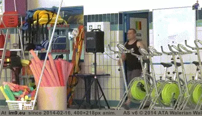 #Funny  #Save [Funny] Save Me! GIF (Image de album My r/FUNNY favs))