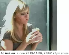 #Funny #Fixed #Arms #Birds [Funny] The very best of birds with arms [FIXED] GIF (Image de album My r/FUNNY favs))