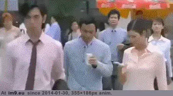 #Funny #Worst #People [Funny] These people are the worst! GIF (Image of album My r/FUNNY favs))