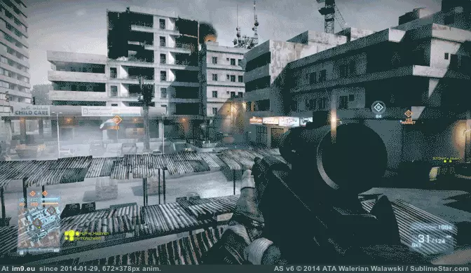 #Gaming #Games #Scope #Zoom #Fps [Gaming] When using a scope in FPS games, why does everything else zoom in too? GIF (Bild von album My r/GAMING favs))