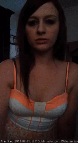 #Mirror #Pool #Selfies #Whoring #Babyyy #Cumshots #Weekend #Attention [Gonewild] Selfies, mirror pics, cumshots, out at the pool, attention whoring. Just weekend things, babyyy. :) (f) 27 GIF (Bild von album My r/GONEWILD favs))
