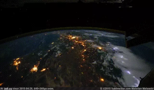 #Earth #Iss #Viewed post-11617-Earth-viewed-from-the-ISS-lp4L GIF (Image de album Alternative-News.tk))