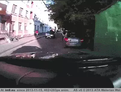 #Wtf #Russia #Normal #Day [Wtf] A normal day in Russia GIF (Bild von album My r/WTF favs))