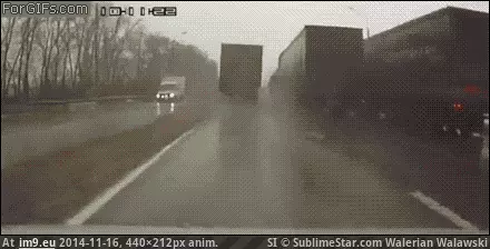 #Wtf #Cut #Oncoming #Traffic #Freeway [Wtf] Cut off into oncoming freeway traffic. GIF (Изображение из альбом My r/WTF favs))