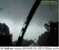 #Wtf #Watch #Tornadoes #Slow #Drive [Wtf] Drive slow. Watch for tornadoes. GIF (Image de album My r/WTF favs))