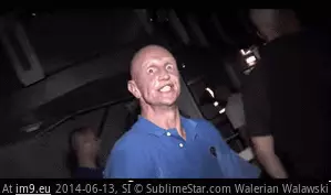#Wtf #Drugs #Mmkay #Bad [Wtf] 'Drugs Are Bad, Mmkay' GIF (Image of album My r/WTF favs))
