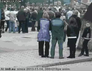 #Wtf #Driver #Tank #Drunk [Wtf] Drunk tank driver. GIF (Obraz z album My r/WTF favs))