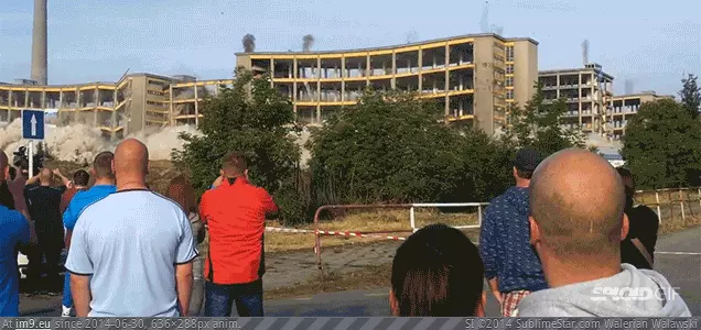 #Gifs #Wtf #Debris #Demolition #Building #Flying [Wtf] Flying debris from a building demolition (gifs) GIF (Image of album My r/WTF favs))