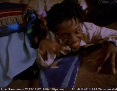 #Wtf #Time #Was #Movies #Channel #Bed #Hard #Disney [Wtf] Hard to believe that there was a time that Disney channel made movies like 'Don't Look Under The Bed' GIF (Obraz z album My r/WTF favs))