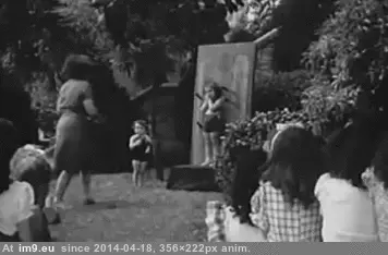 #Wtf  #Missing [Wtf] I can't believe I keep missing.. GIF (Obraz z album My r/WTF favs))