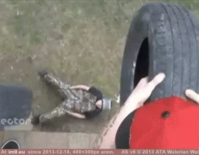 #Wtf #Can #Understand #Why #Agree [Wtf] I can't understand why someone would agree in doing this GIF (Изображение из альбом My r/WTF favs))