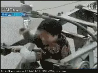 #Wtf #Voltage #Checking [Wtf] Just checking the voltage. GIF (Изображение из альбом My r/WTF favs))