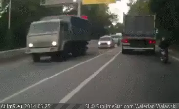 #Wtf #Pretty #Falls #Wheel #Motorcycle #Driver #Turns #Asleep [Wtf] Motorcycle driver falls asleep at the wheel, turns out pretty well GIF (Изображение из альбом My r/WTF favs))