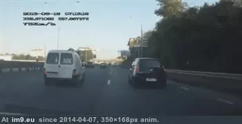 #Wtf #Outta #Way [Wtf] Outta my way please. Thank you! GIF (Image de album My r/WTF favs))