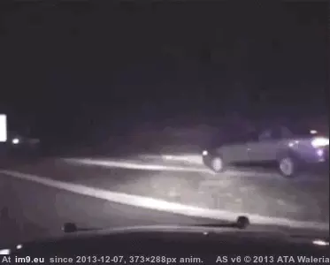 #Wtf #Warning #Cop #Firing #Retribution #Death #Quick [Wtf] Quick retribution after firing on a cop (Warning: Death) GIF (Изображение из альбом My r/WTF favs))