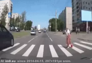 #Wtf #Helping #Stop [Wtf] Stop helping! GIF (Изображение из альбом My r/WTF favs))
