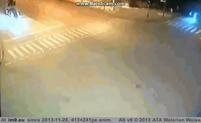#Wtf #Guy #Out #Avoid #Drag #Spins #Street #Bad #Race [Wtf] Street drag race gone bad. Guy in second spins out to avoid the same. GIF (Image of album My r/WTF favs))