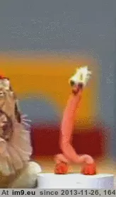 #Wtf #Show #Idea #80s #Kids #Brazilian [Wtf] That's in a brazilian kids show from the '80s. I have no idea what that thing is. GIF (Image of album My r/WTF favs))