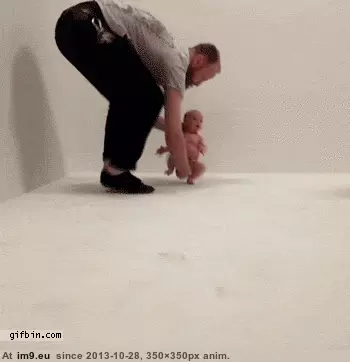#Wtf #Walking #Baby [Wtf] Walking baby GIF (Image of album My r/WTF favs))