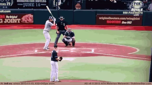 #Wtf #Why #Scared #Baseball #Child [Wtf] Why baseball scared me as a child... GIF (Image of album My r/WTF favs))