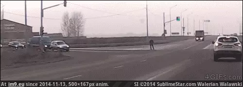 #Wtf #Dirt #Clothes [Wtf] You got dirt on my clothes! GIF (Изображение из альбом My r/WTF favs))